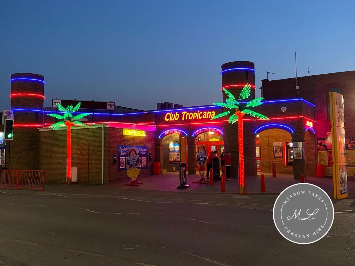 Meadow Lakes 22 - Golden Palm, Pet Friendly, Wifi, Bed Linen - Meadow Lakes Caravan & Lodge Hire Скегнесс Экстерьер фото
